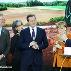 Premieminister Cameron und Kanzlerin Merkel auf der Cebit 2014