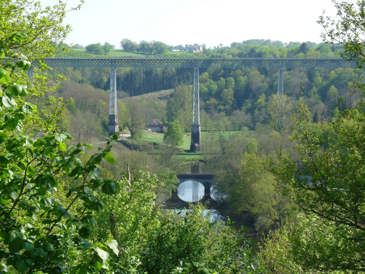 Premier viaduc ferroviaire construit en France