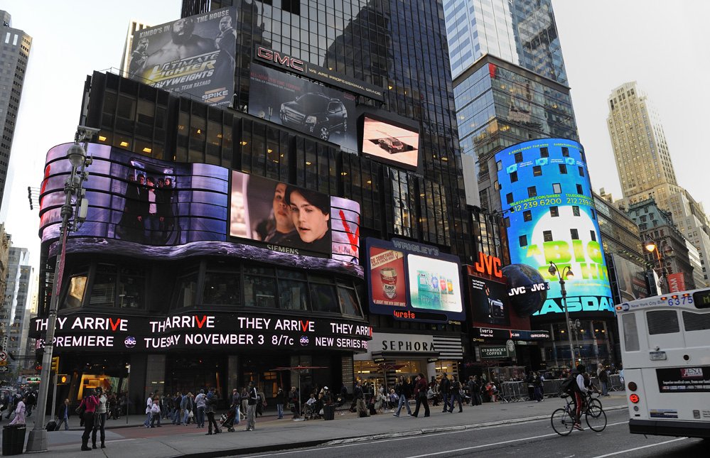 Premiere Ankündigung am Times Square