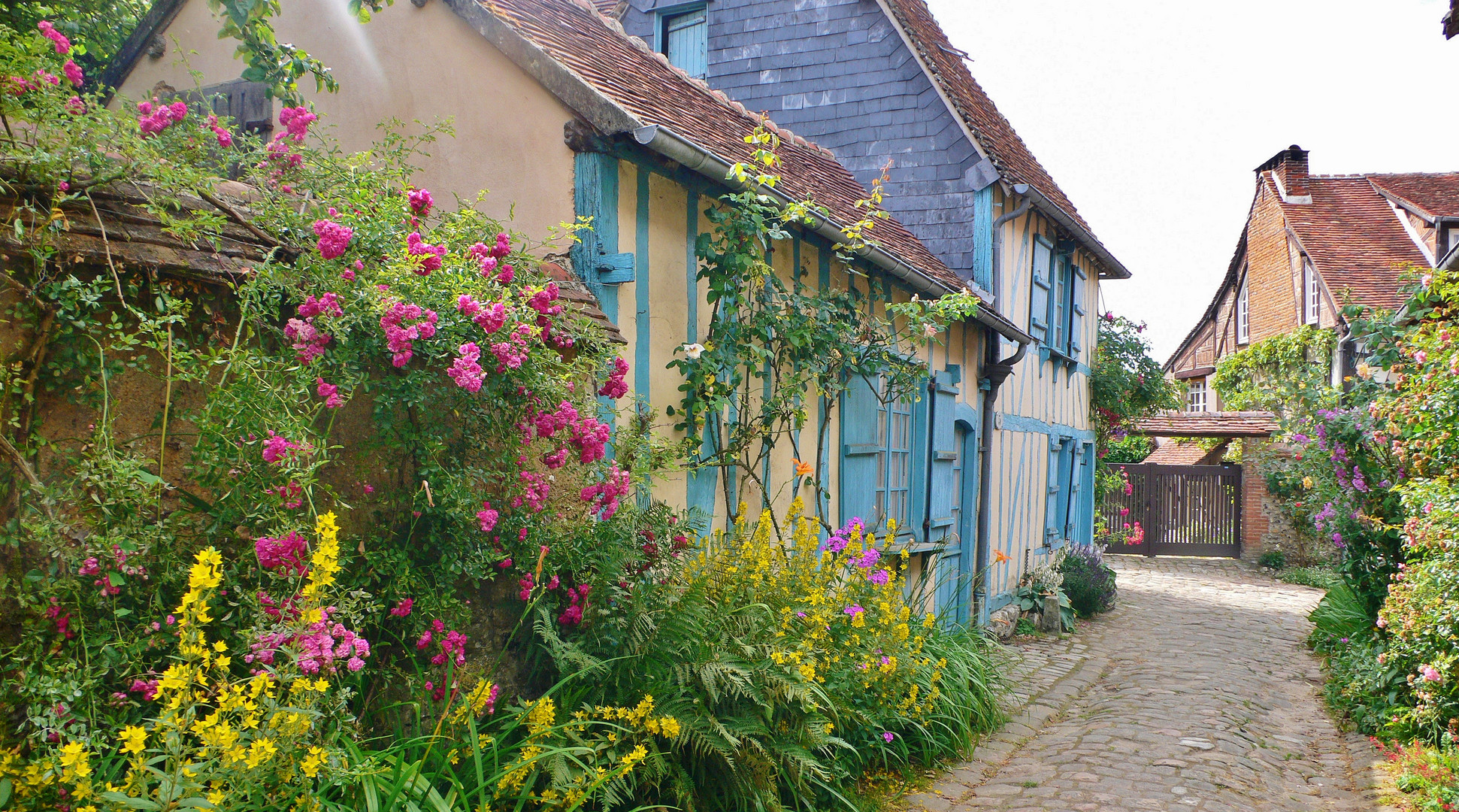 prenons la route fleurie de Picardie....