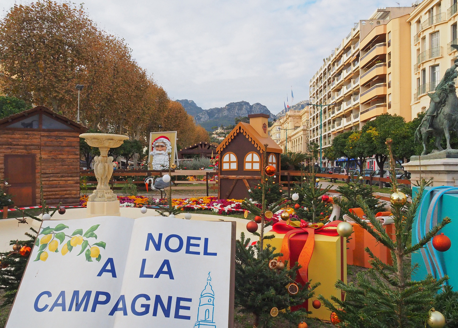 Préparatifs de Noël  -  Jardins Biovès, Menton