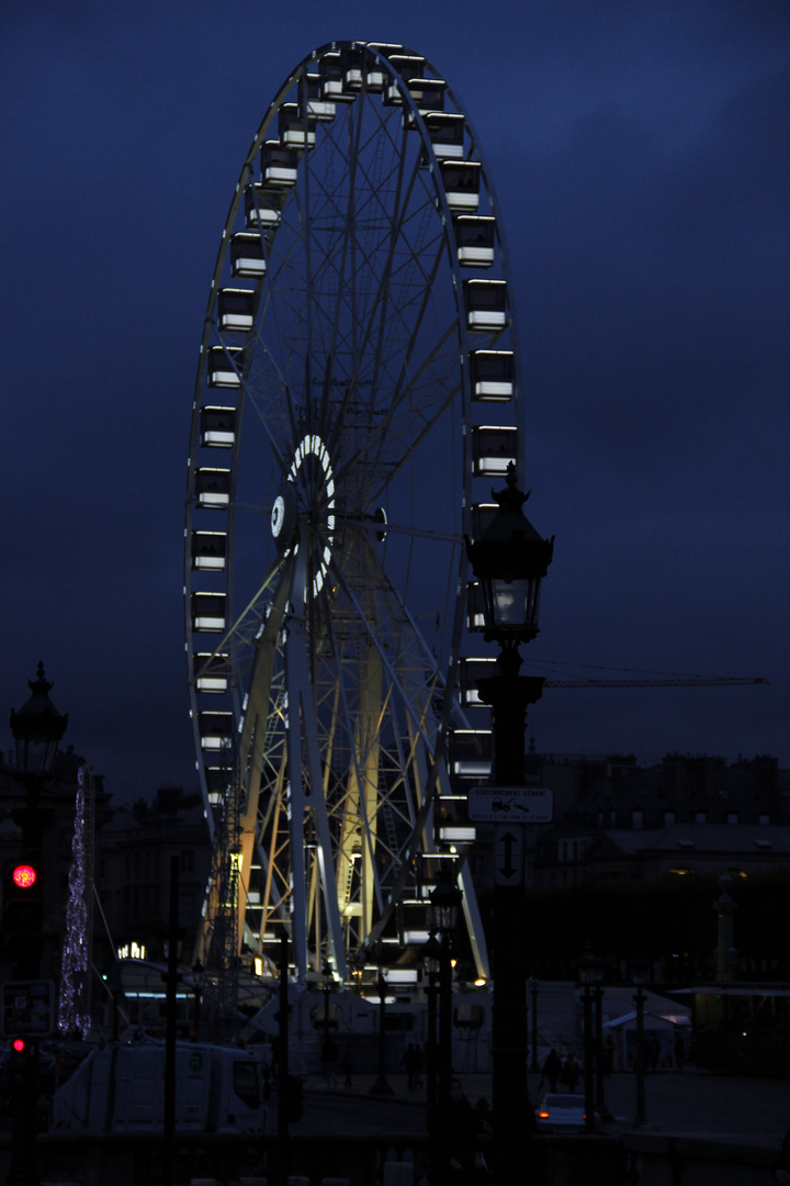 près du Louvre