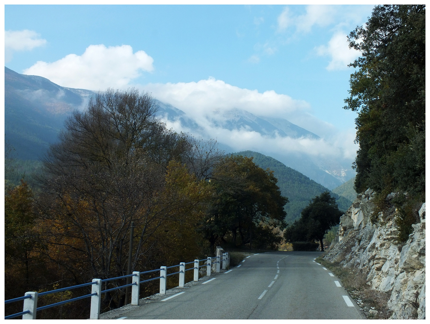 Près du Mont Ventoux - In der Nähe des Mont Ventoux