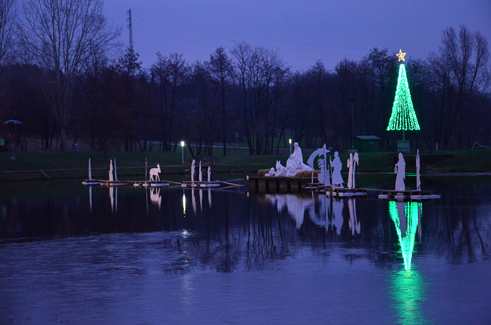 Presepe sul laghetto Giussano