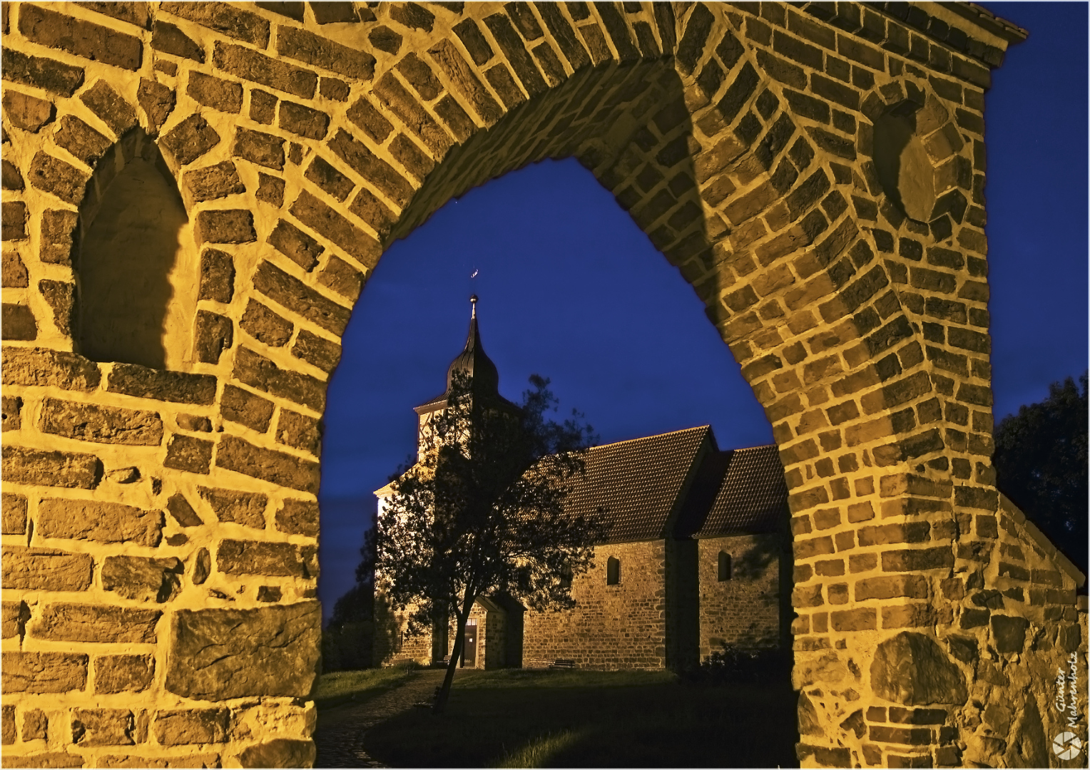 Pretzien, Blick zur Thomaskirche