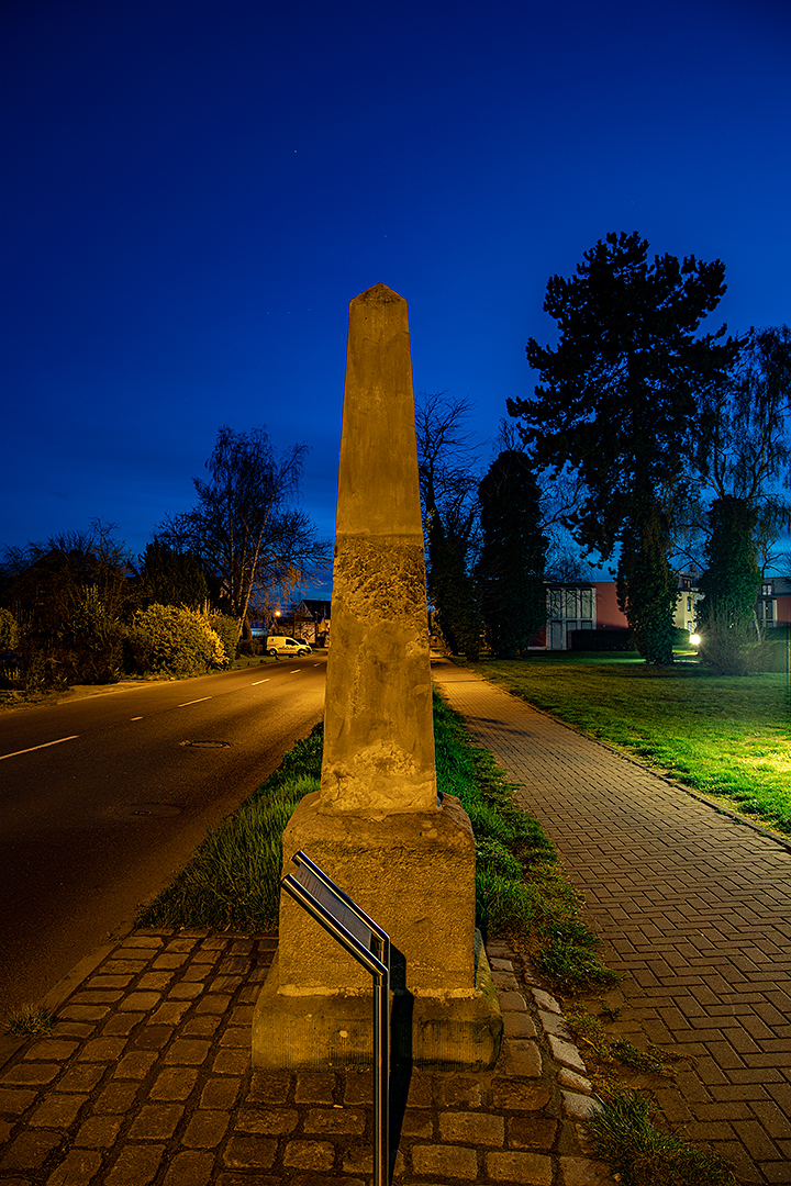 Preußischer Postmeilenstein...