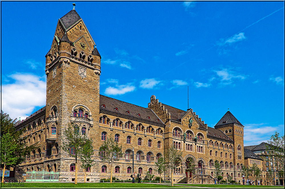 Preußisches Regierungsgebäude Foto & Bild | architektur, profanbauten ...