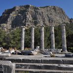 Priene - Mächtige Säulen des Athena-Tempels