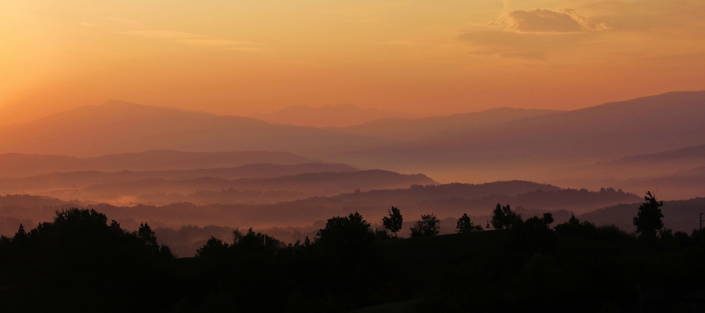 Prima del sorgere del sole a Cascinetta. Bedonia