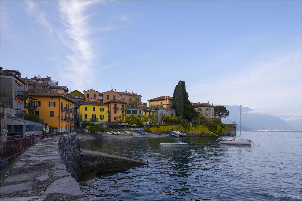 prime ore del mattino sul lago di Como