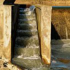 Primitive Fischtreppe aus Beton an einem Stauwehr an der Lippe bei Werne-Stockum