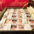 Princess Diana auf 10 Pfund Noten 