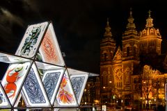 Prins Hendrikkade - House of Cards (Amsterdam Light Festival) - with Basilica of St Nicolaas - 02