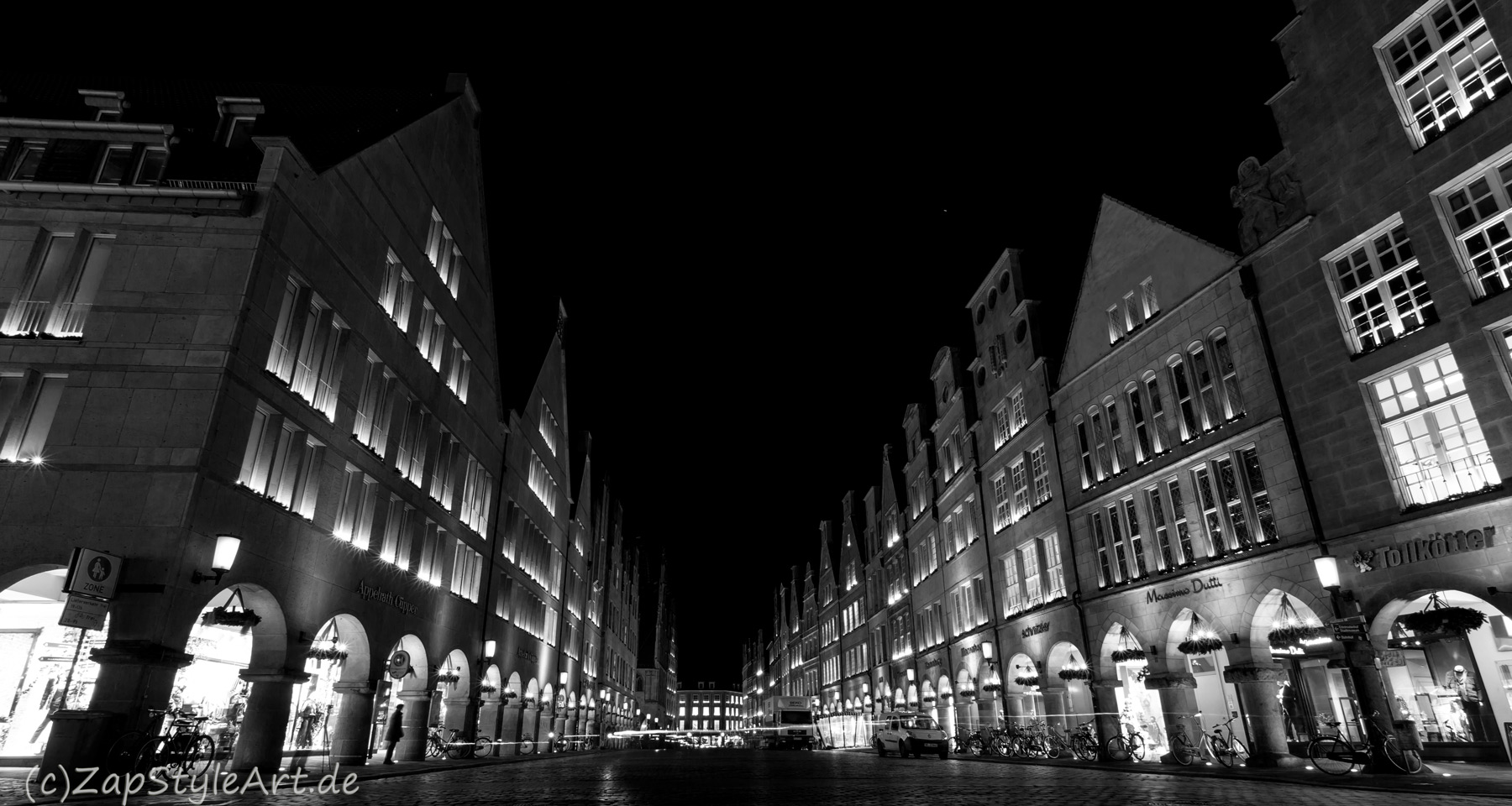 Prinzipalmarkt bei Nacht in S/W