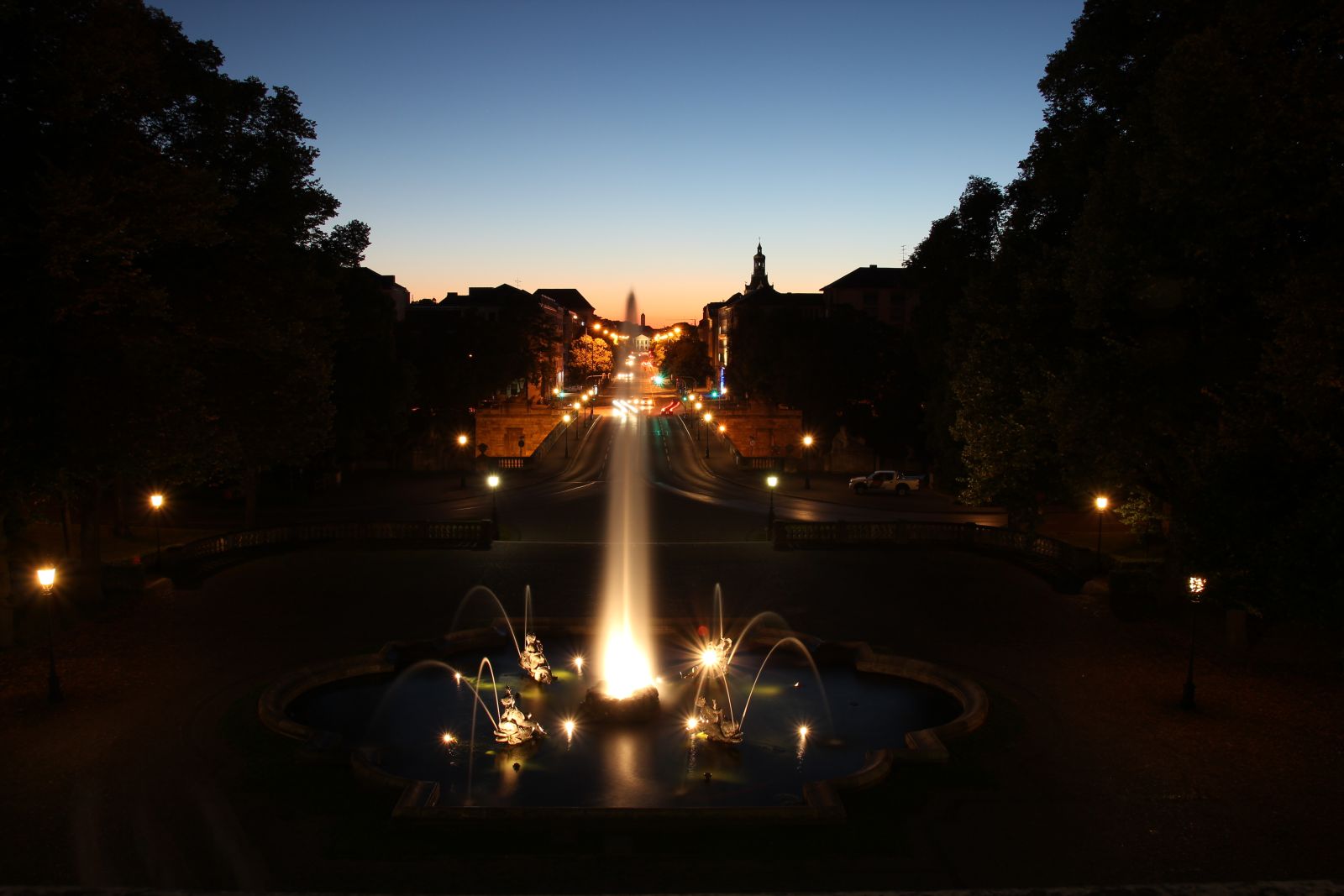 Prinzregentenstraße vom Friedensengel aus gesehen