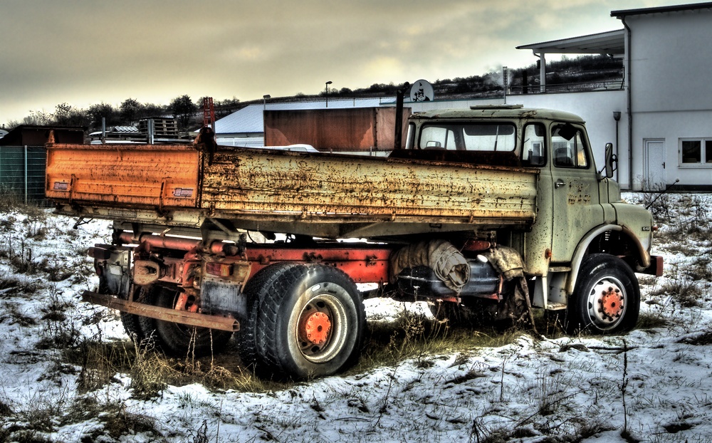 " Pritsche ohne Plane "