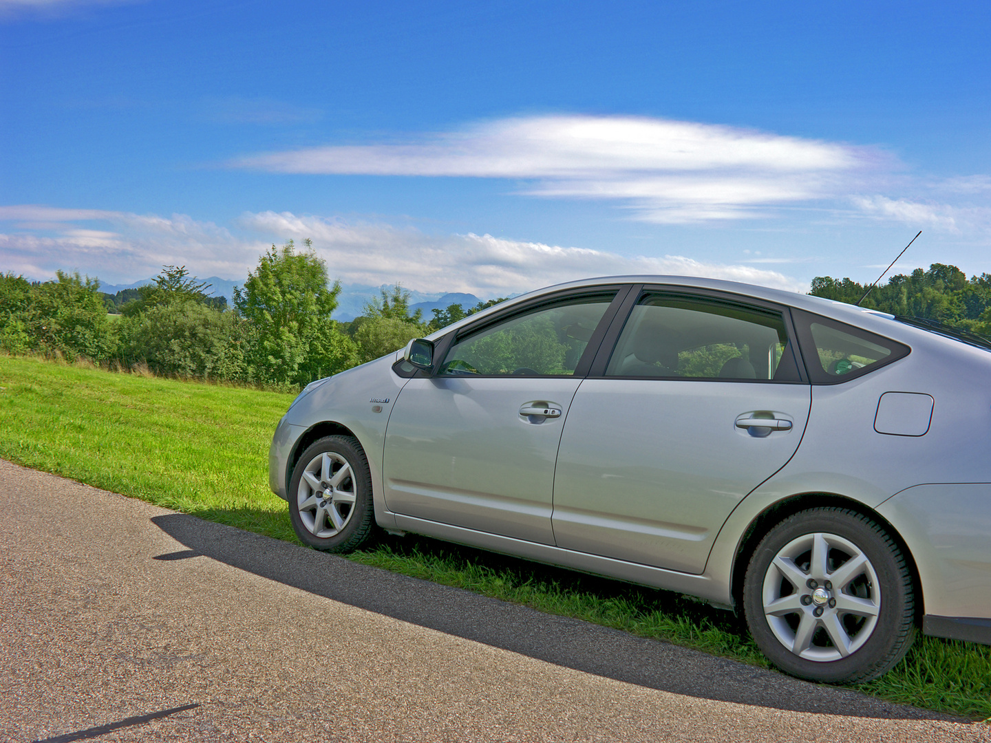 Prius und Landschaft