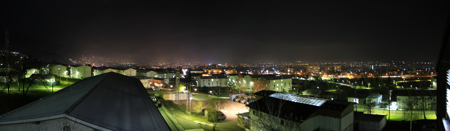 Prizren bei Nacht