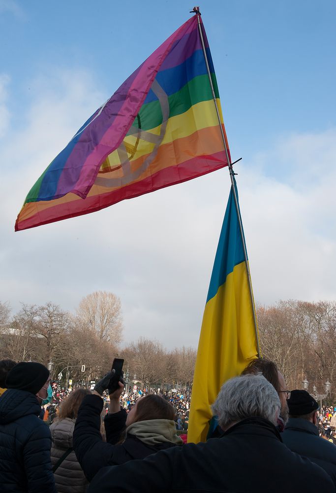 Pro- Ukraine- u. Antikriegs-Demo 