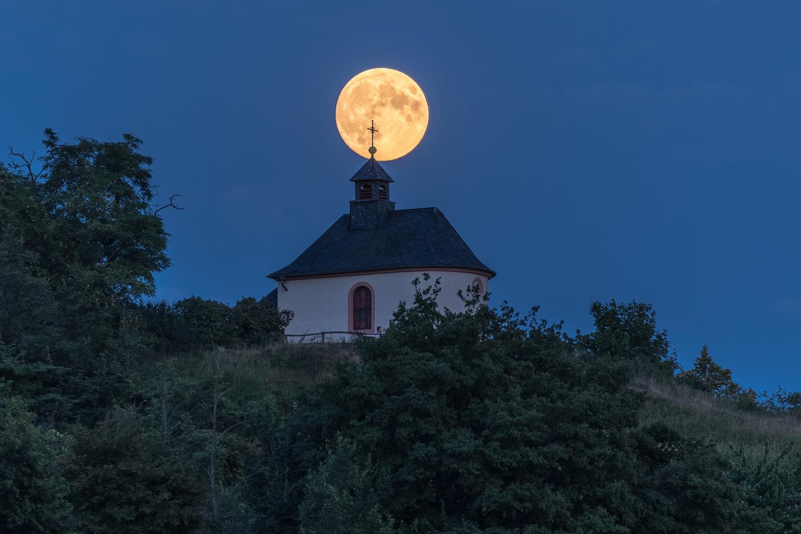 Probeschießen für den Blutmond