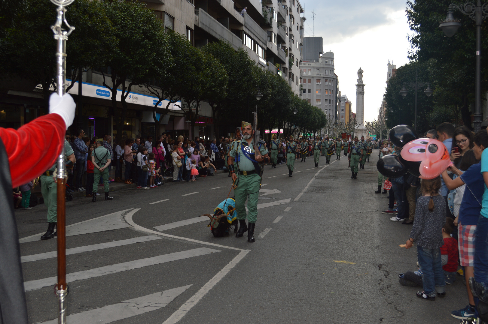 Procesionando con la Legión