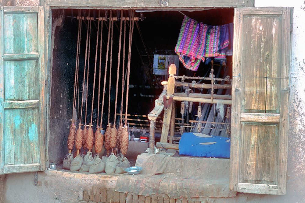 Producing garments in Herat