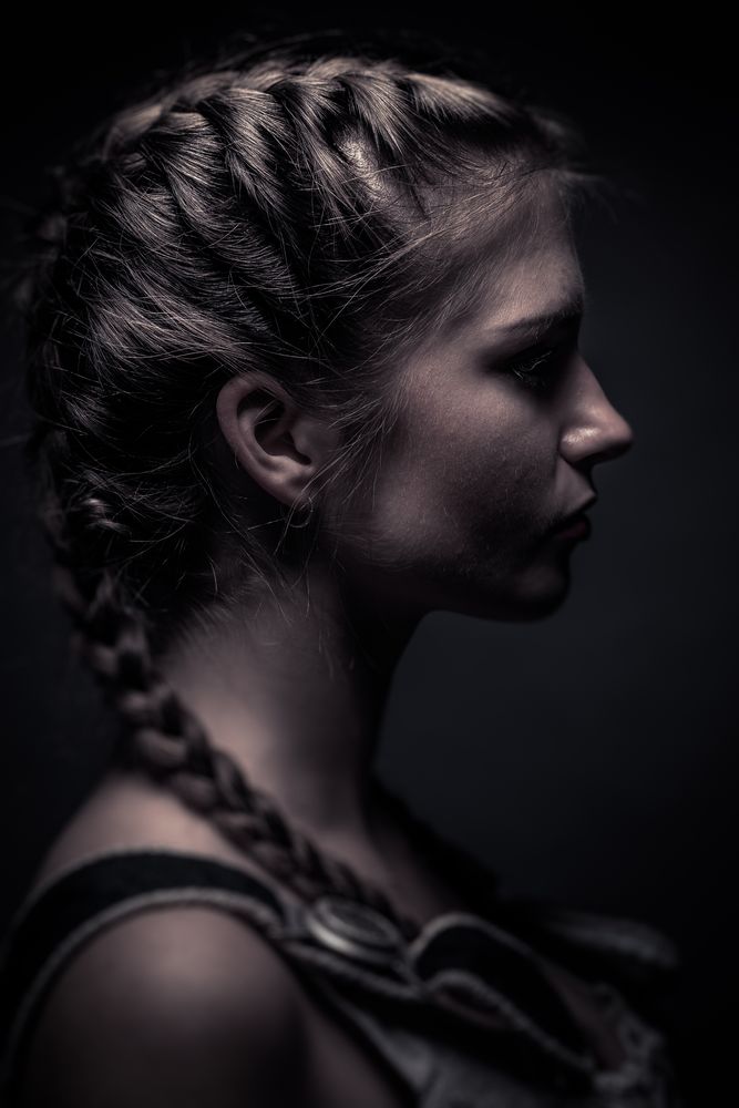 Profil Foto & Bild | portrait, portrait frauen, indoor Bilder auf