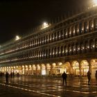  Prokuratien Markusplatz Venedig