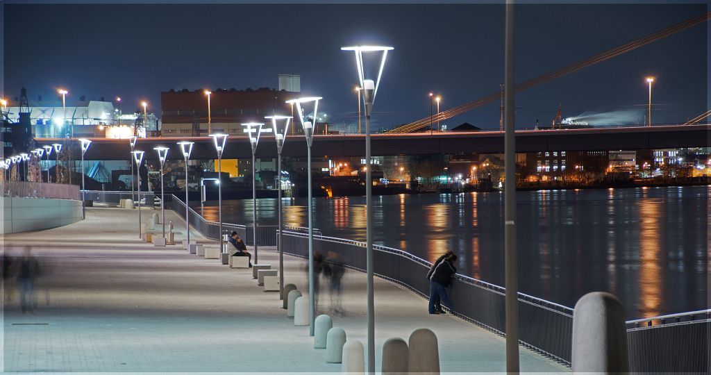 Promenade am Rhein