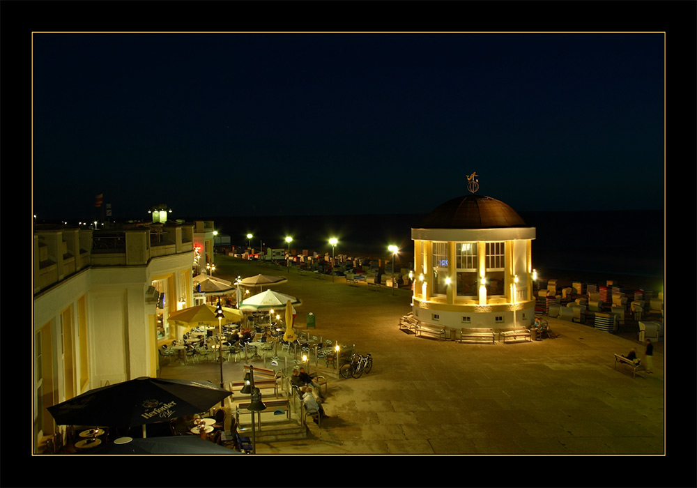 Promenade bei Nacht 3