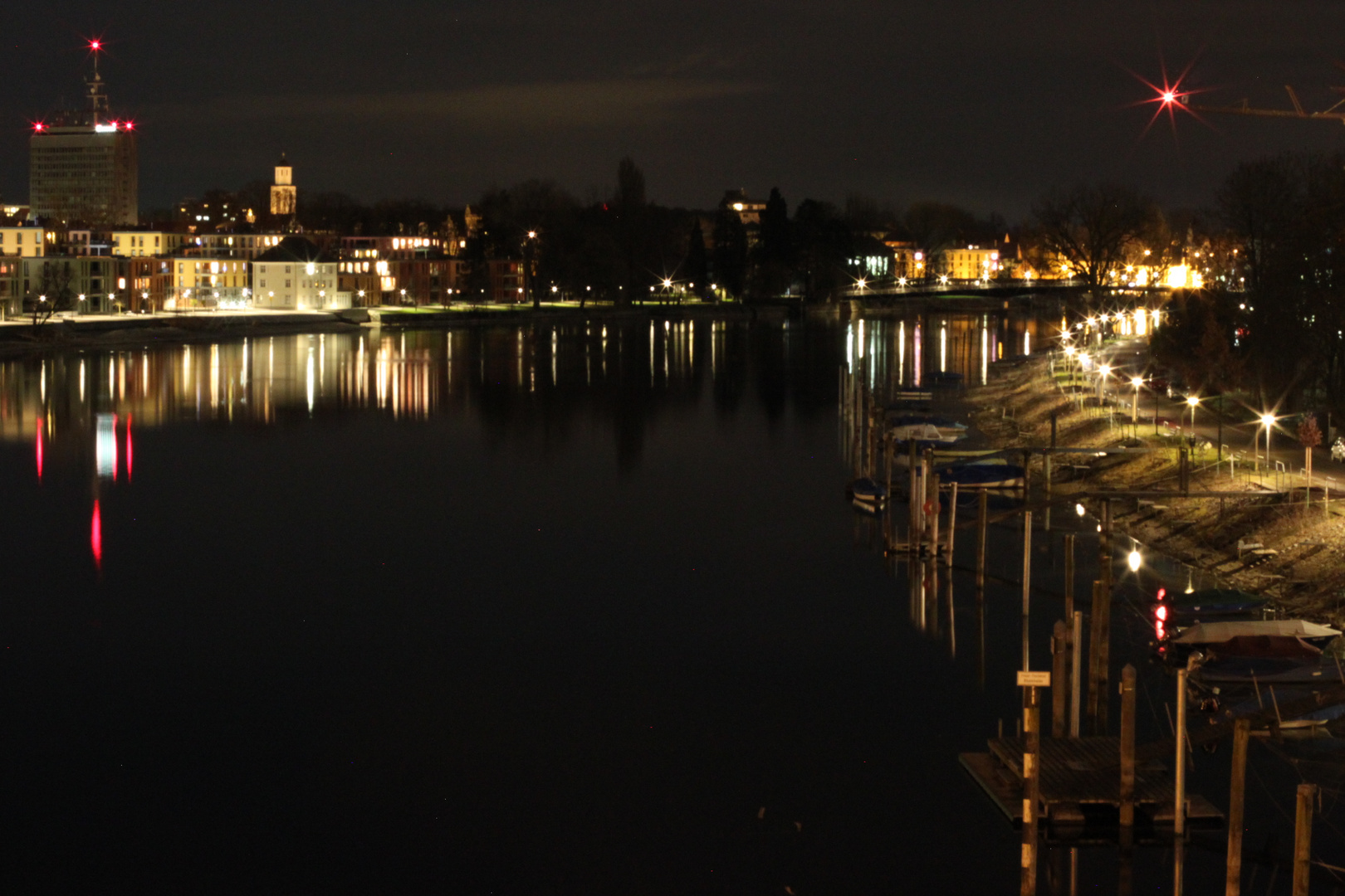 Promenade bei Nacht