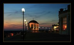 Promenade bei Nacht