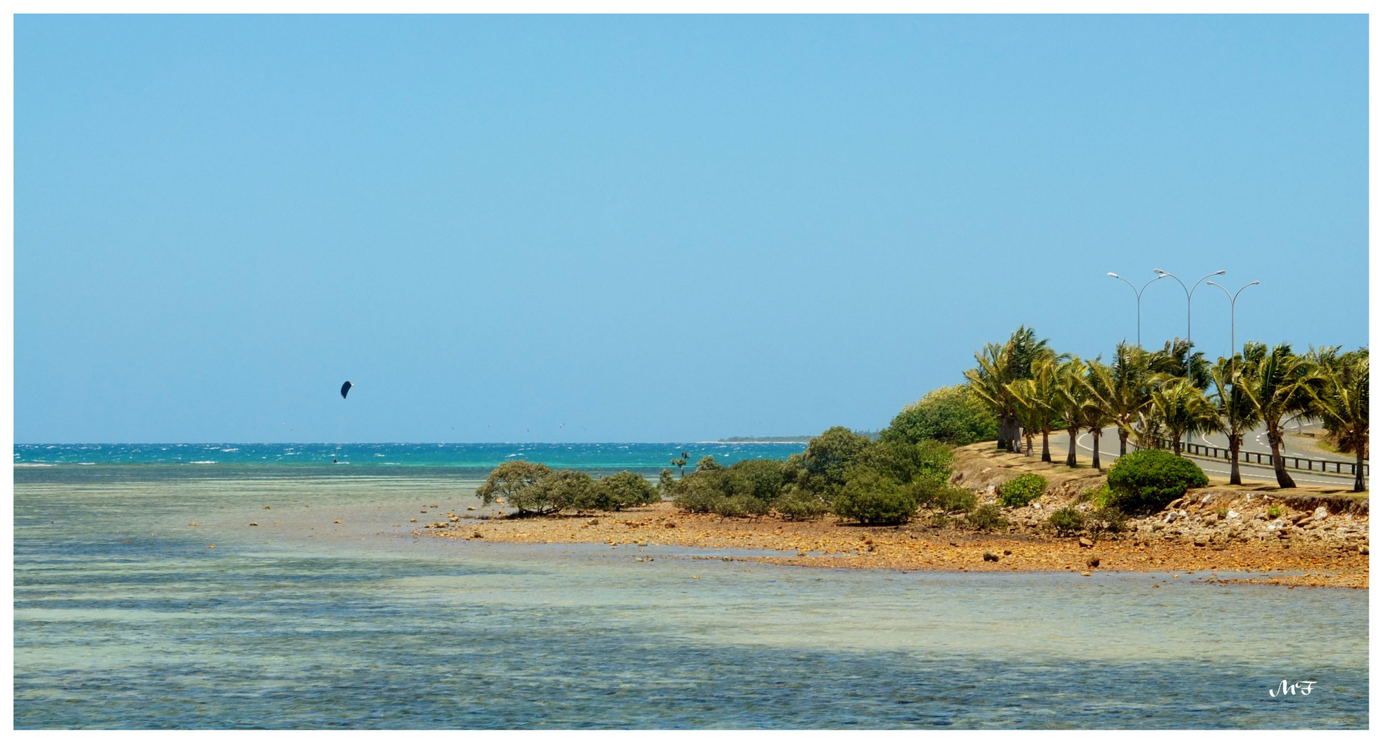 Promenade du bord de mer à Nouméa