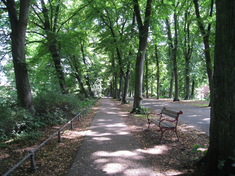 Promenade lädt zum Verweilen ein...