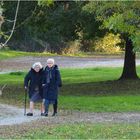 Promenade mère et fille assorties