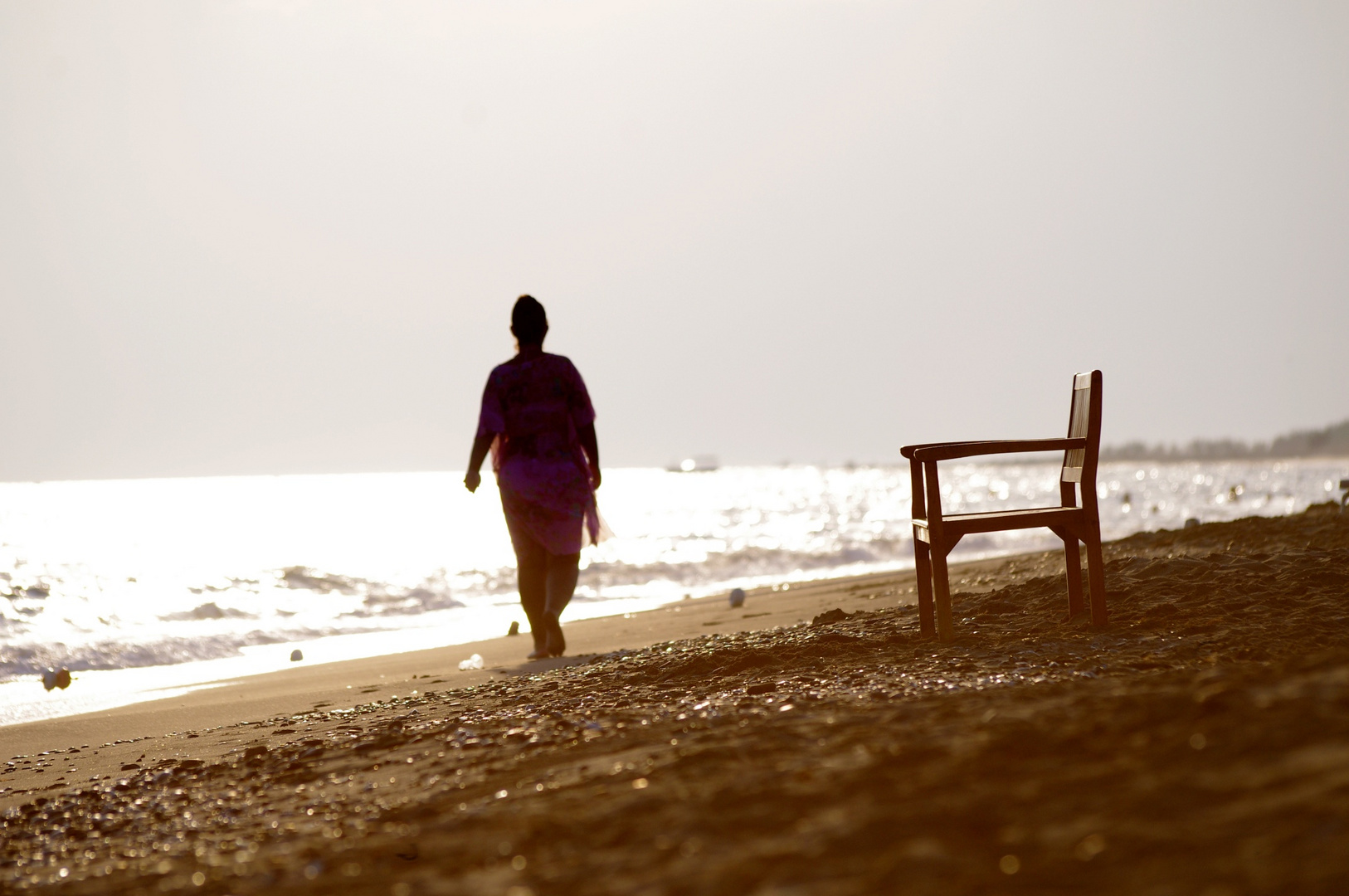 Promenade on Sunrise