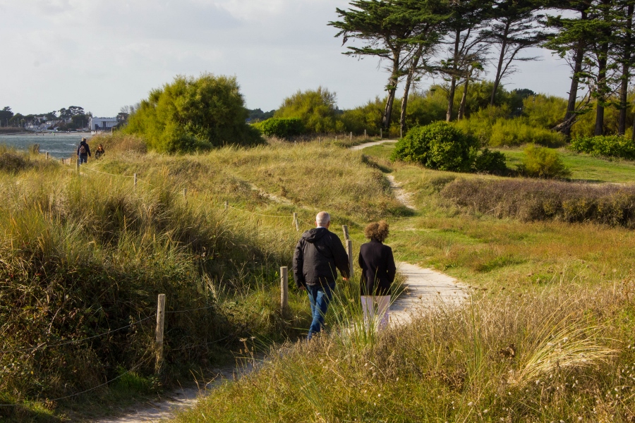 Promenade sur le chemin côtier