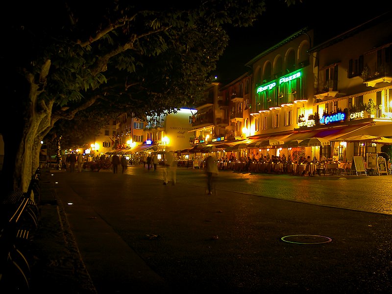 Promenade von Ascona bei Nacht
