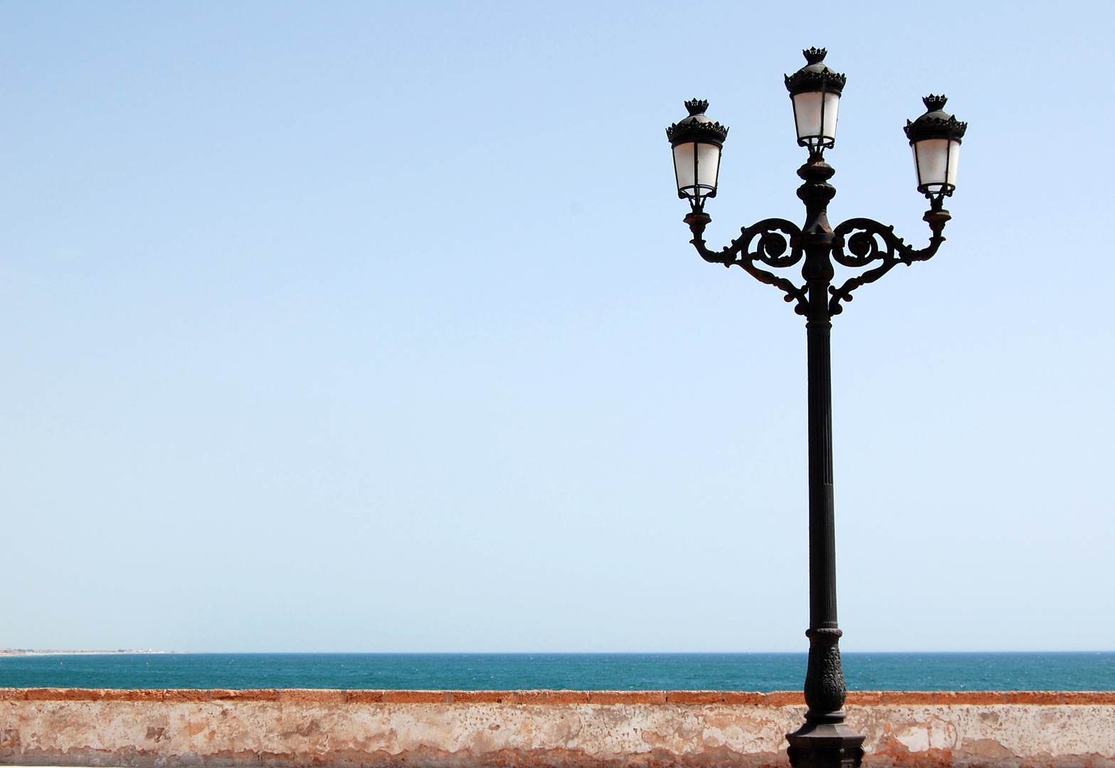 Promenadenperspektive in Cadiz