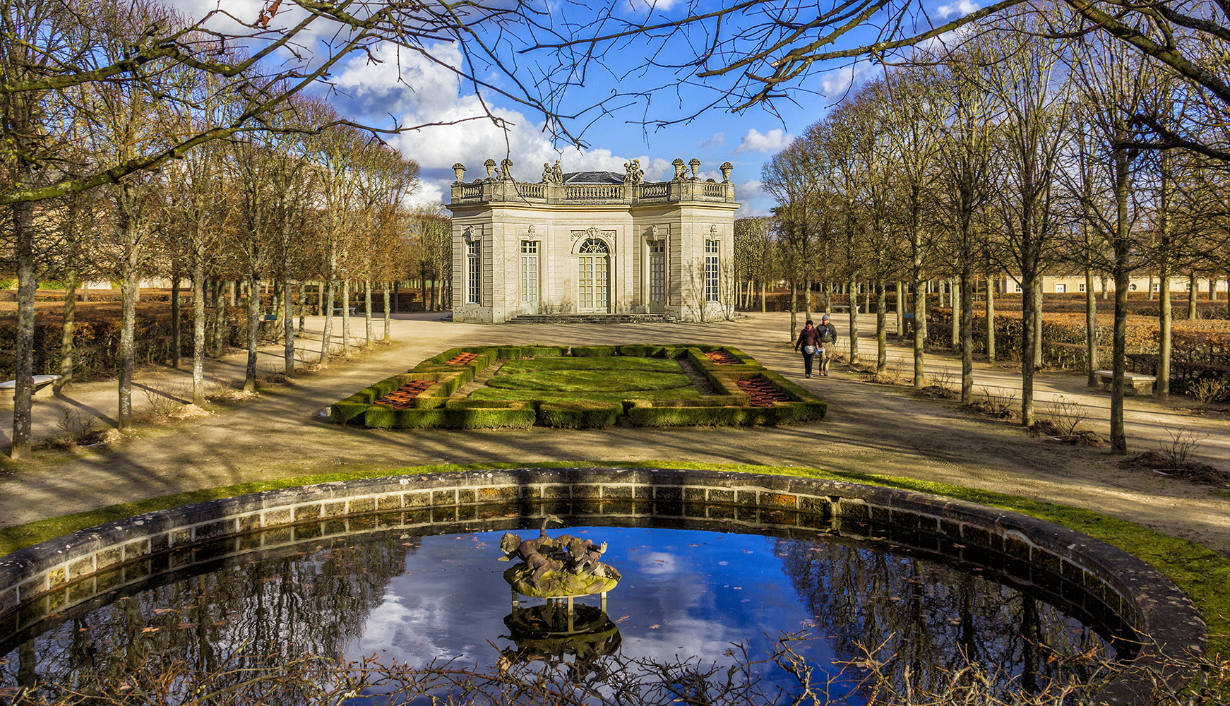 Promenons nous dans les jardins du château de Versailles