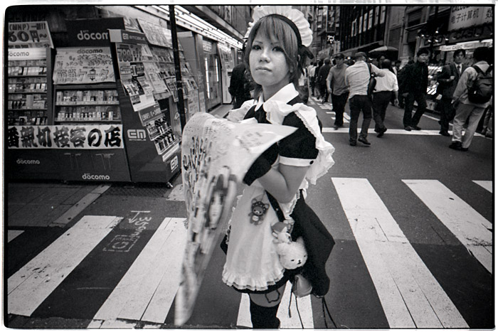 Promotion girl. Tokio Juni 2009.