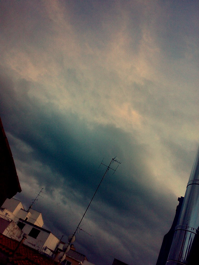 ....Pronto va a llover..