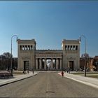 Propyläen - Königsplatz - München