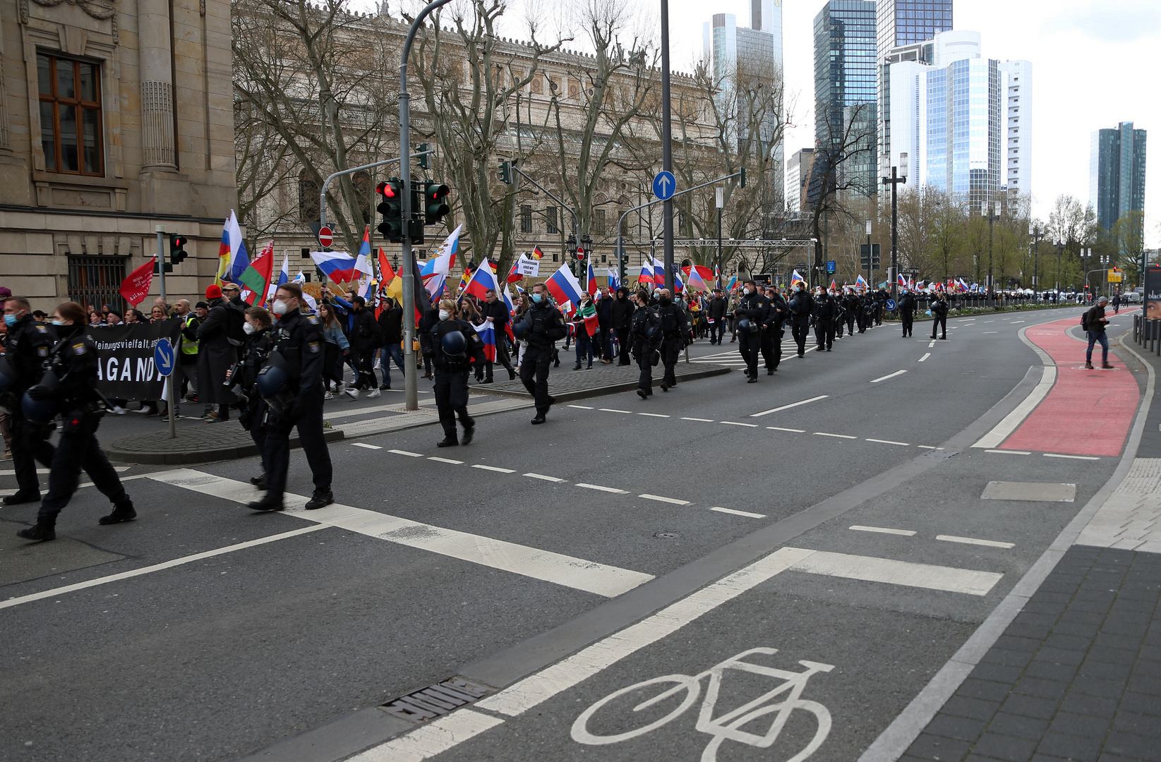 Prorussische - Prorussian Demonstration - Gegendemonstration