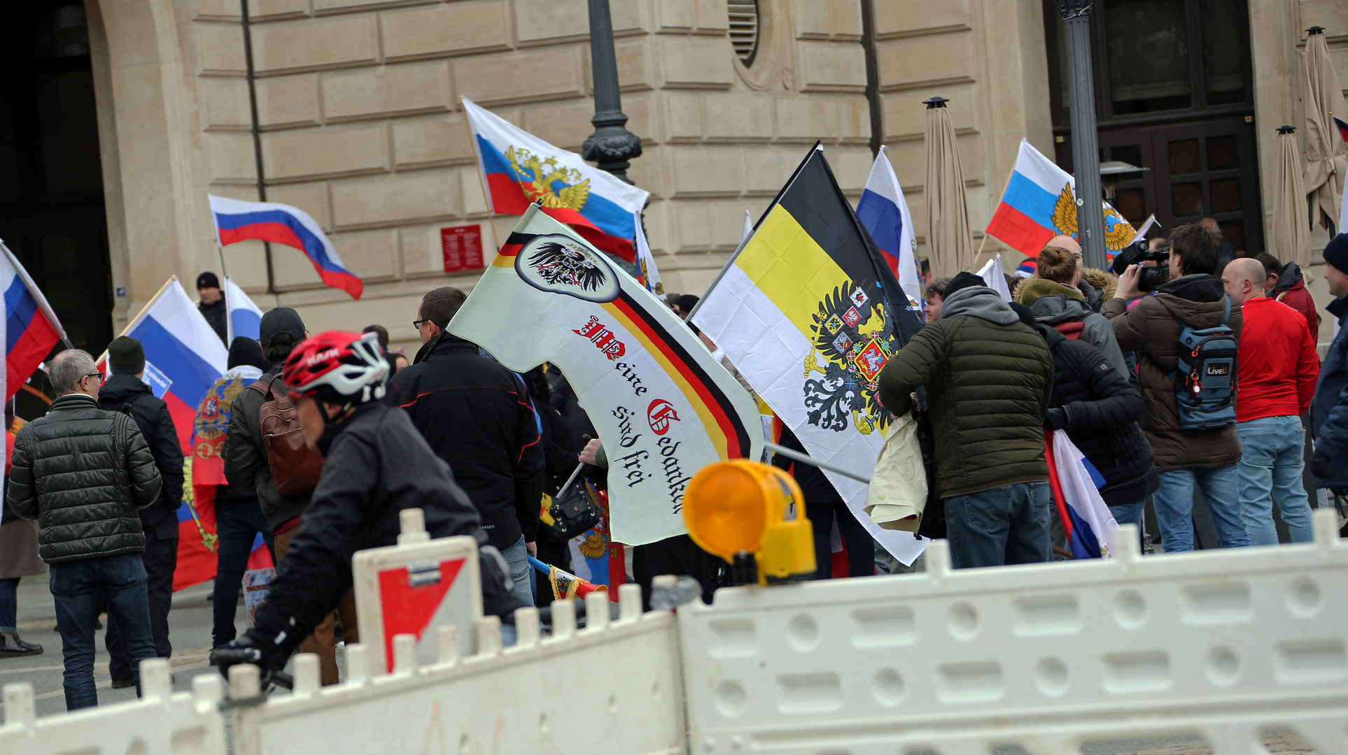 Prorussische - Prorussian Demonstration - Gegendemonstration