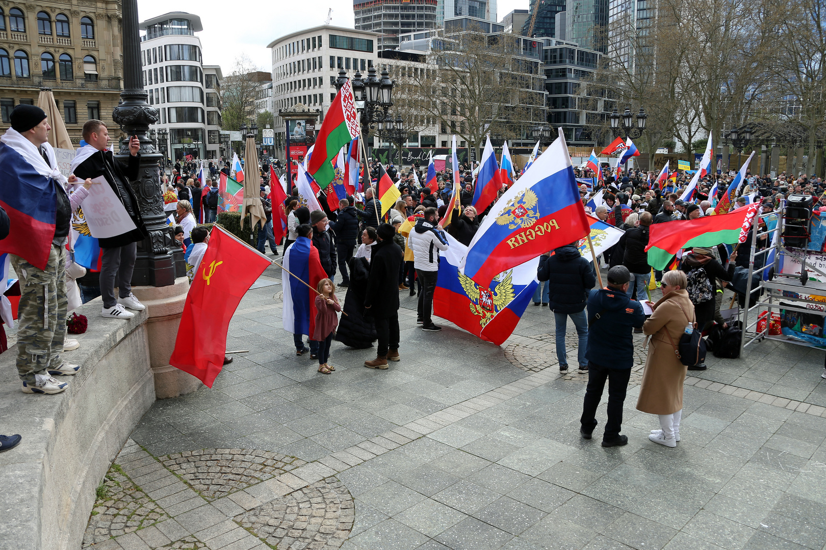 Prorussische - Prorussian Demonstration - Gegendemonstration