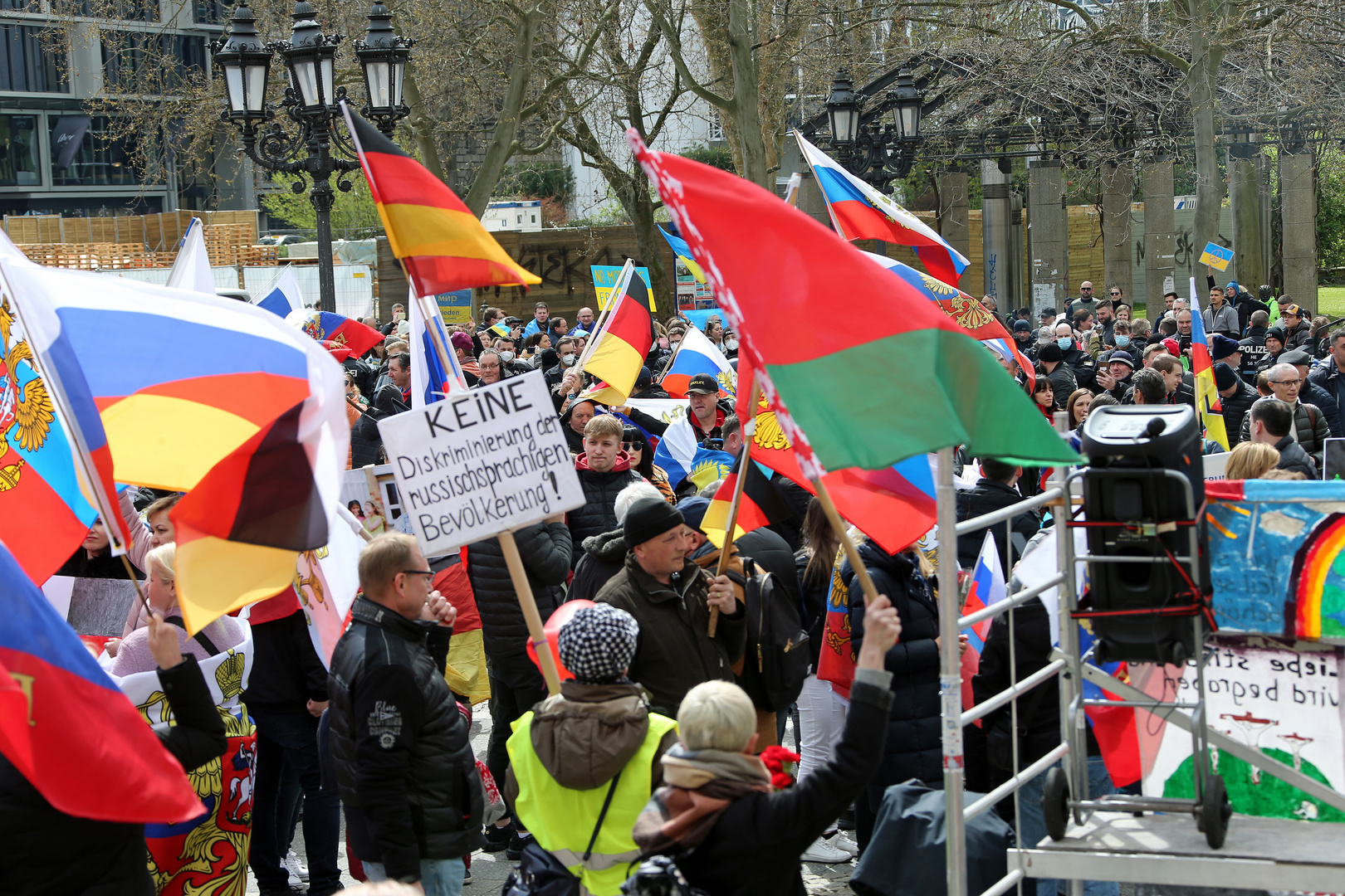 Prorussische - Prorussian Demonstration - Gegendemonstration