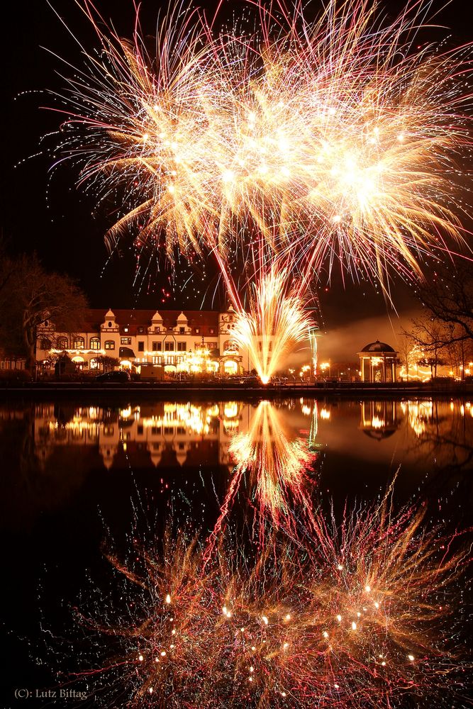 Prosit Neujahr Foto Bild World Nacht Nachtaufnahme Bilder Auf Fotocommunity