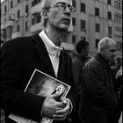 Protagonists and spectators of the Good Friday procession _ XI