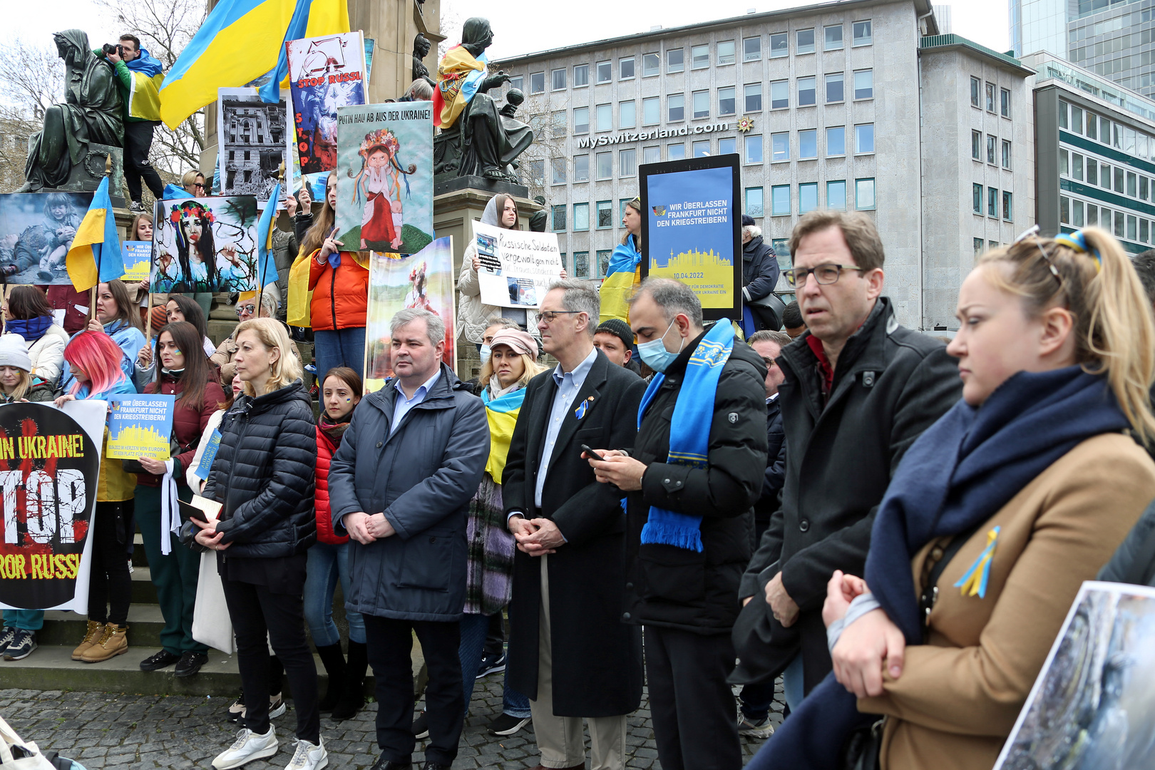 Protest gegen Krieg in Ukraine - Protest against war in Ukraine